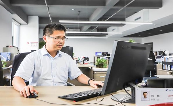 【发现榜样 我是产投人】玩转资本“魔方” 护航企业发展——威海产投集团财务部副经理刘龙